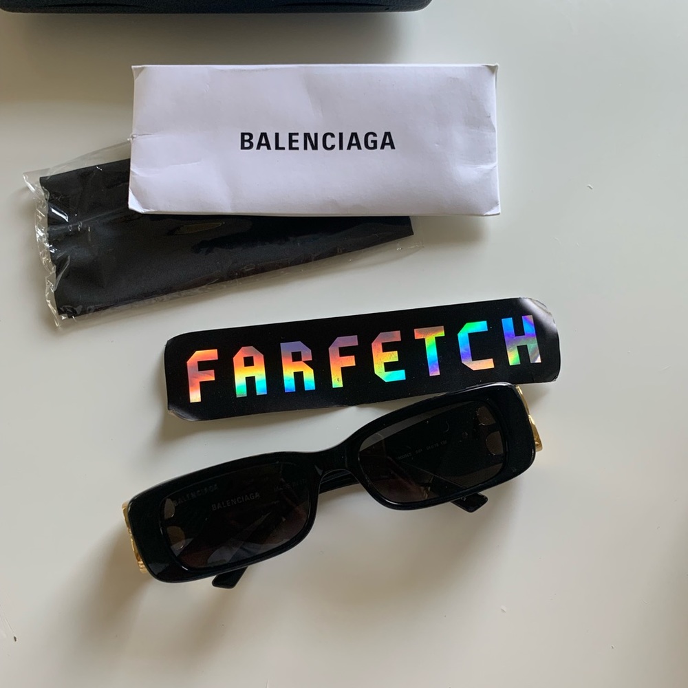 🚫SOLD 🚫Balenciaga Logo Sunglasses
